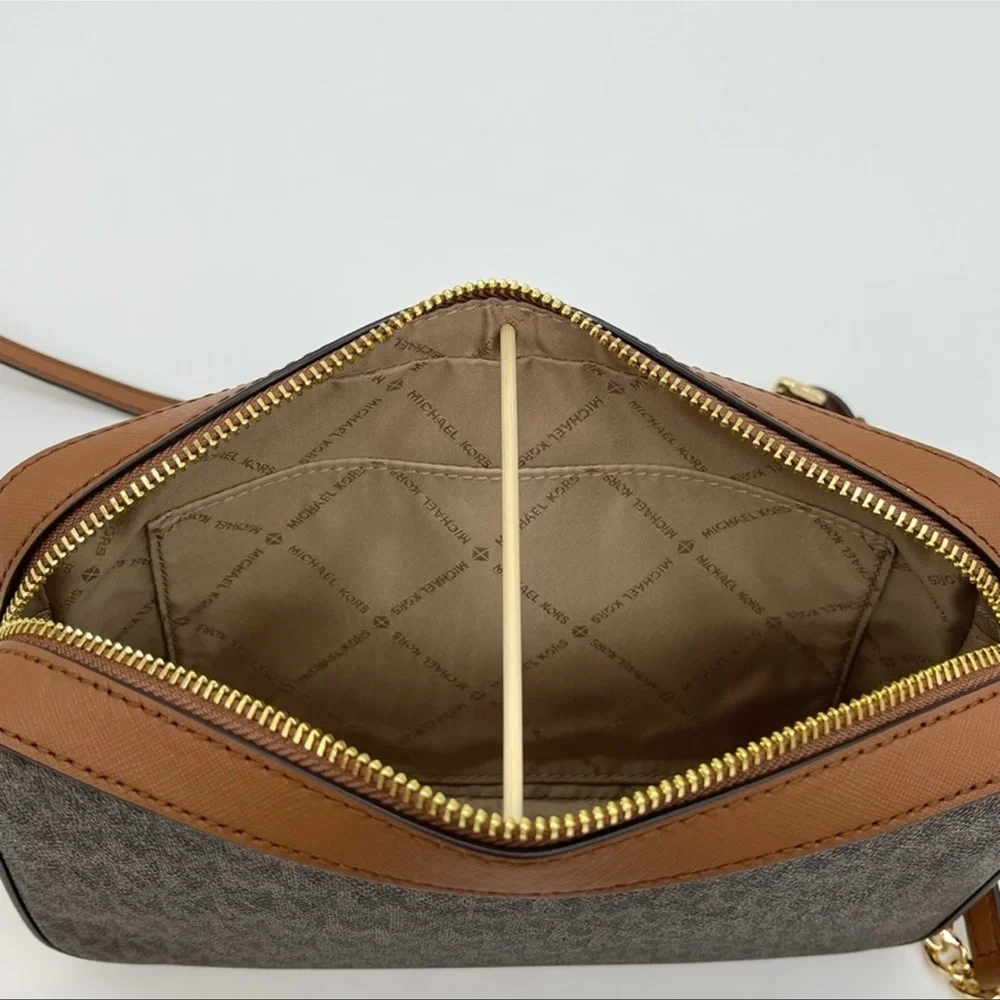 Michael Kors EW Crossbody Bag & Large Flat Mf Phone Case Wallet Leather Brown - Picture 5 of 13